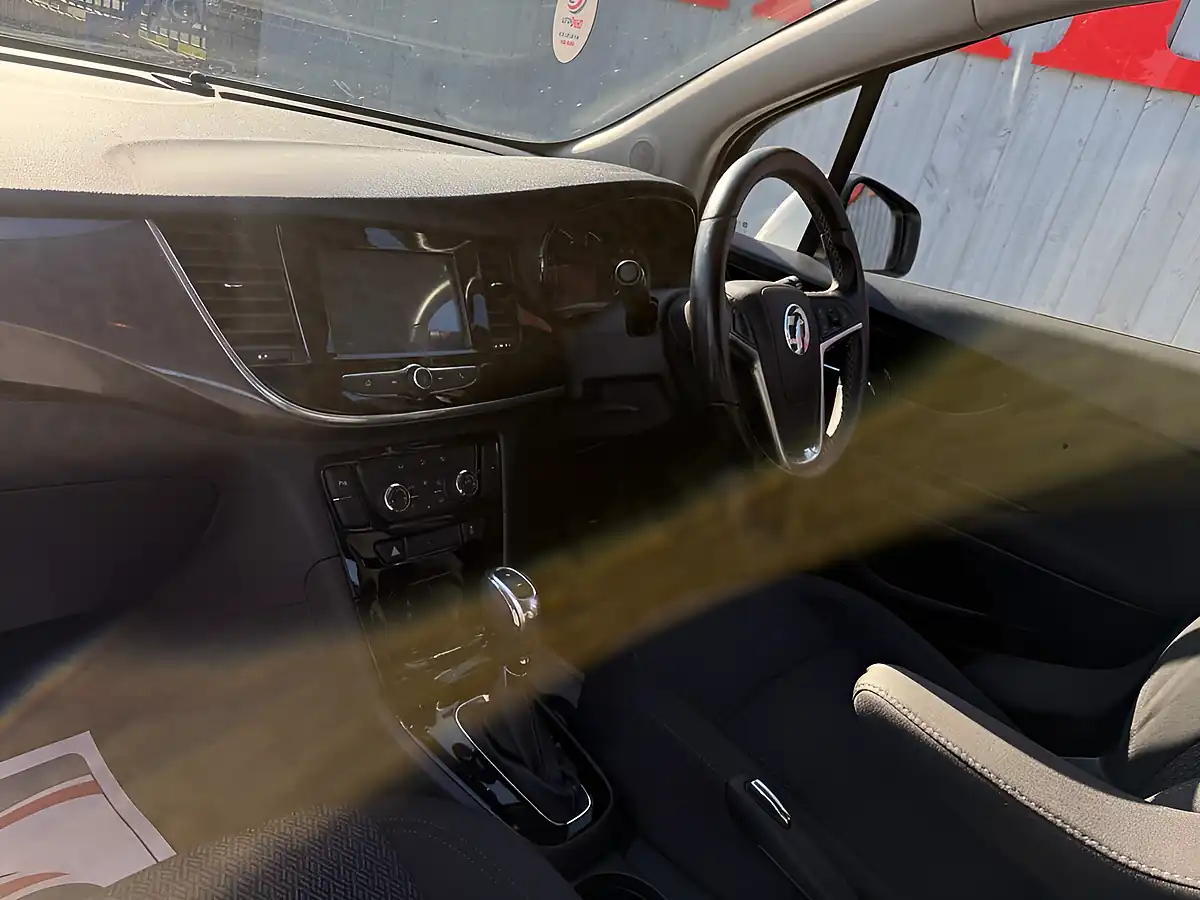 Used 2019 Vauxhall Mokka X Active White - Interior and Exterior details 13