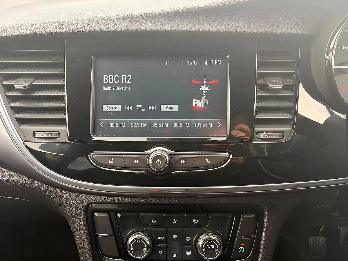 Used 2019 Vauxhall Mokka X Active White - Interior and Exterior details 15