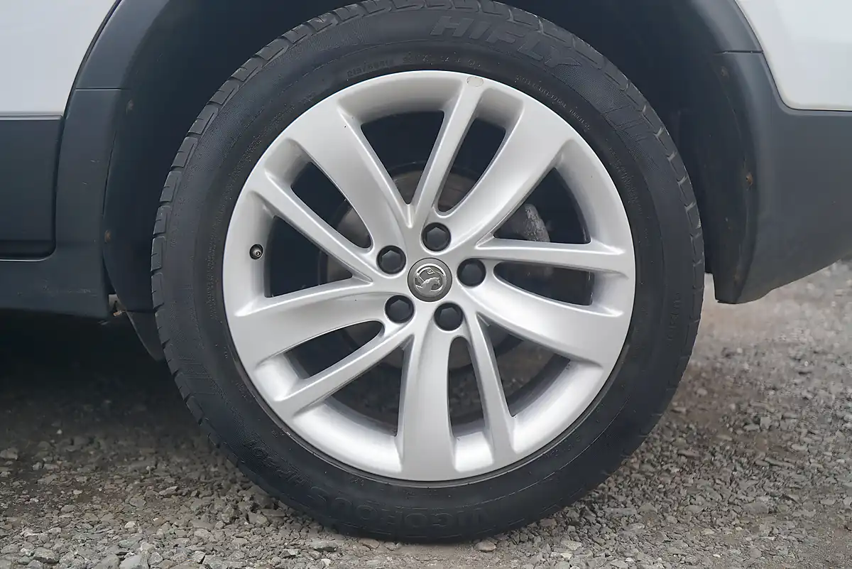 Used 2019 Vauxhall Mokka X Active White - Interior and Exterior details 13