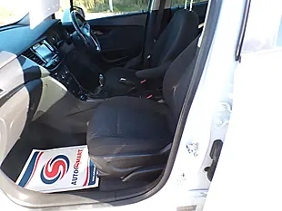 Used 2019 Vauxhall Mokka X Active White - Interior and Exterior details 12