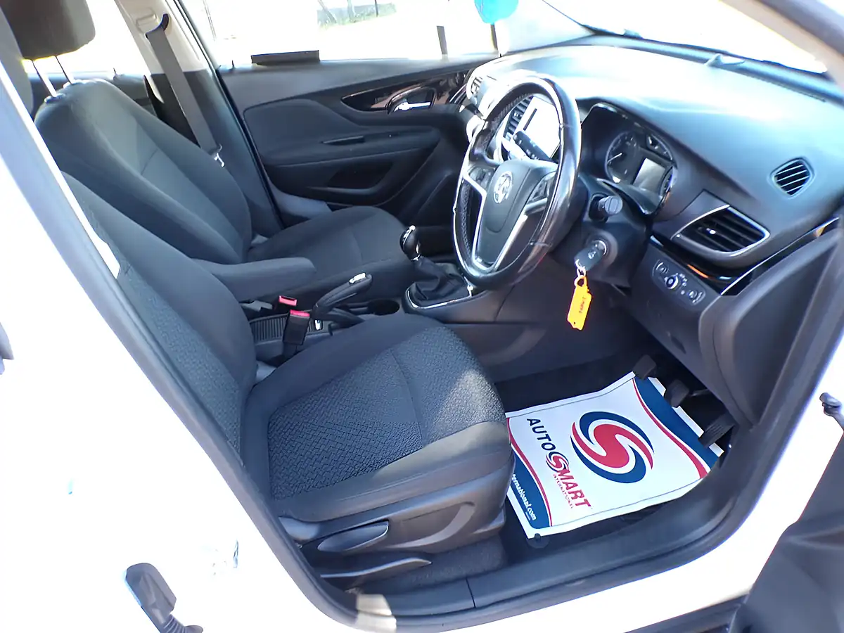 Used 2019 Vauxhall Mokka X Active White - Interior and Exterior details 3