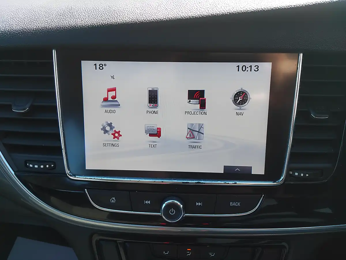 Used 2019 Vauxhall Mokka X Design Nav Red - Interior and Exterior details 17