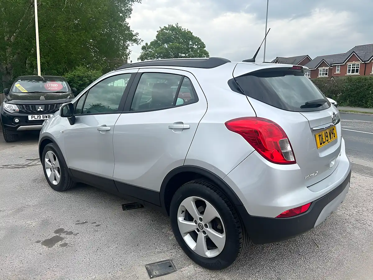 Used 2019 Vauxhall Mokka X Design Nav Silver - Interior and Exterior details 6