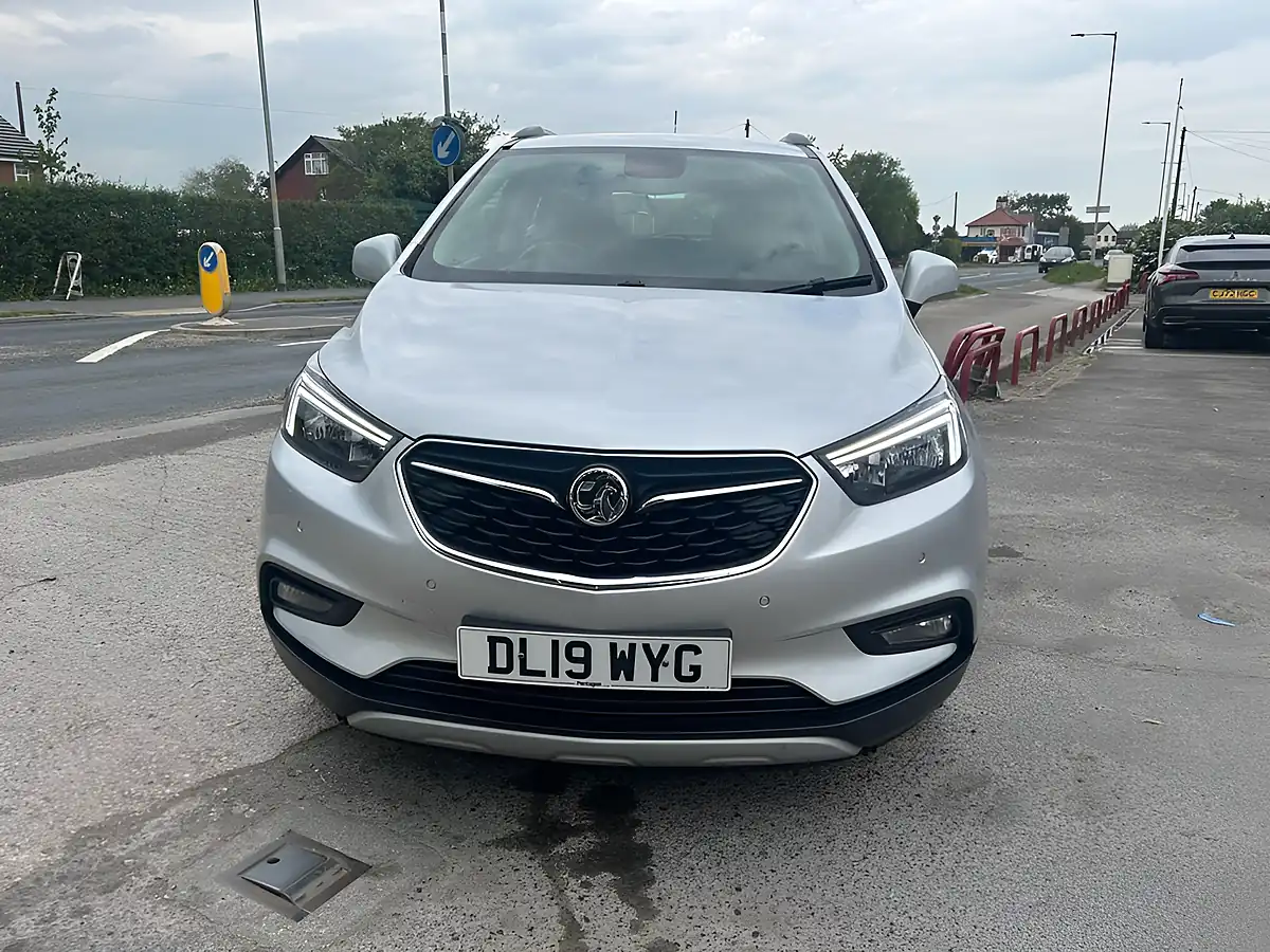 Used 2019 Vauxhall Mokka X Design Nav Silver - Interior and Exterior details 8