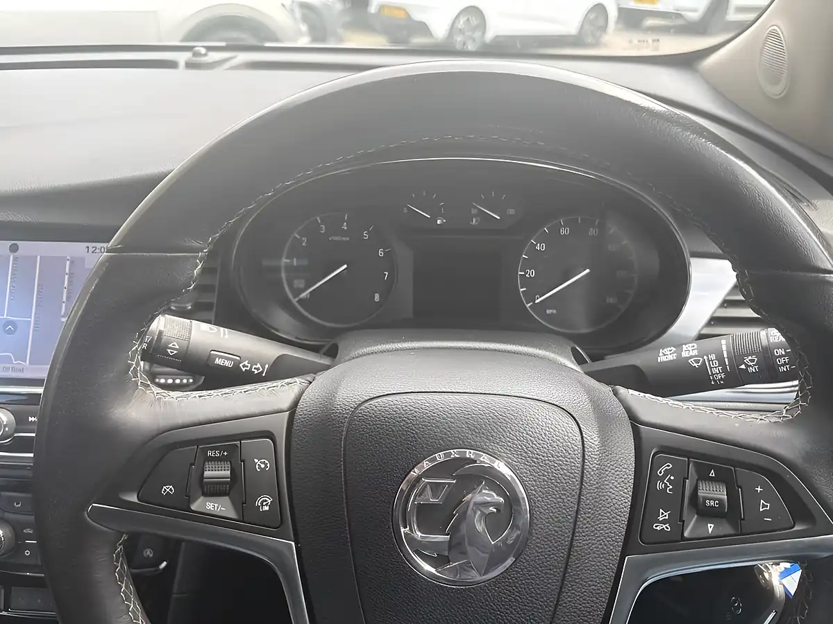 Used 2019 Vauxhall Mokka X Design Nav White - Interior and Exterior details 9