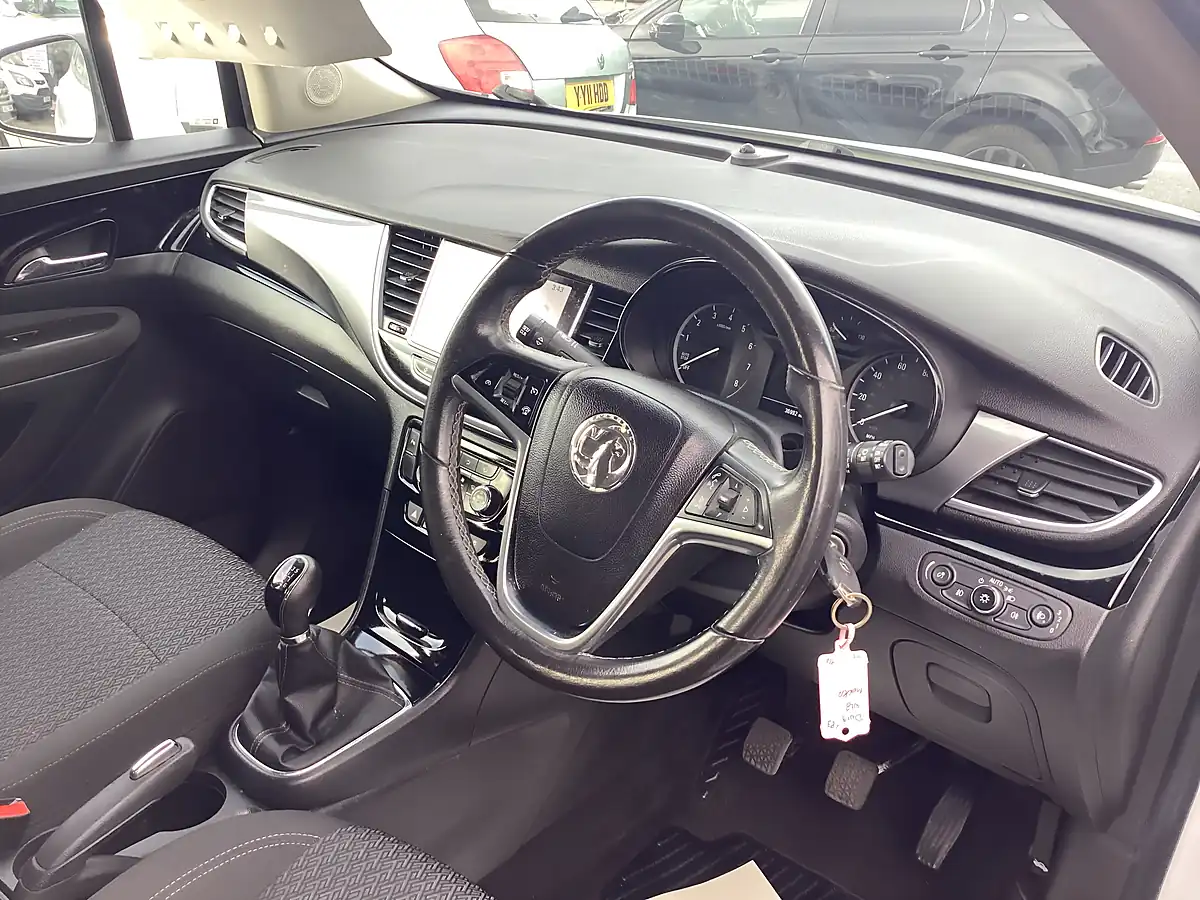 Used 2019 Vauxhall Mokka X Design Nav White - Interior and Exterior details 12
