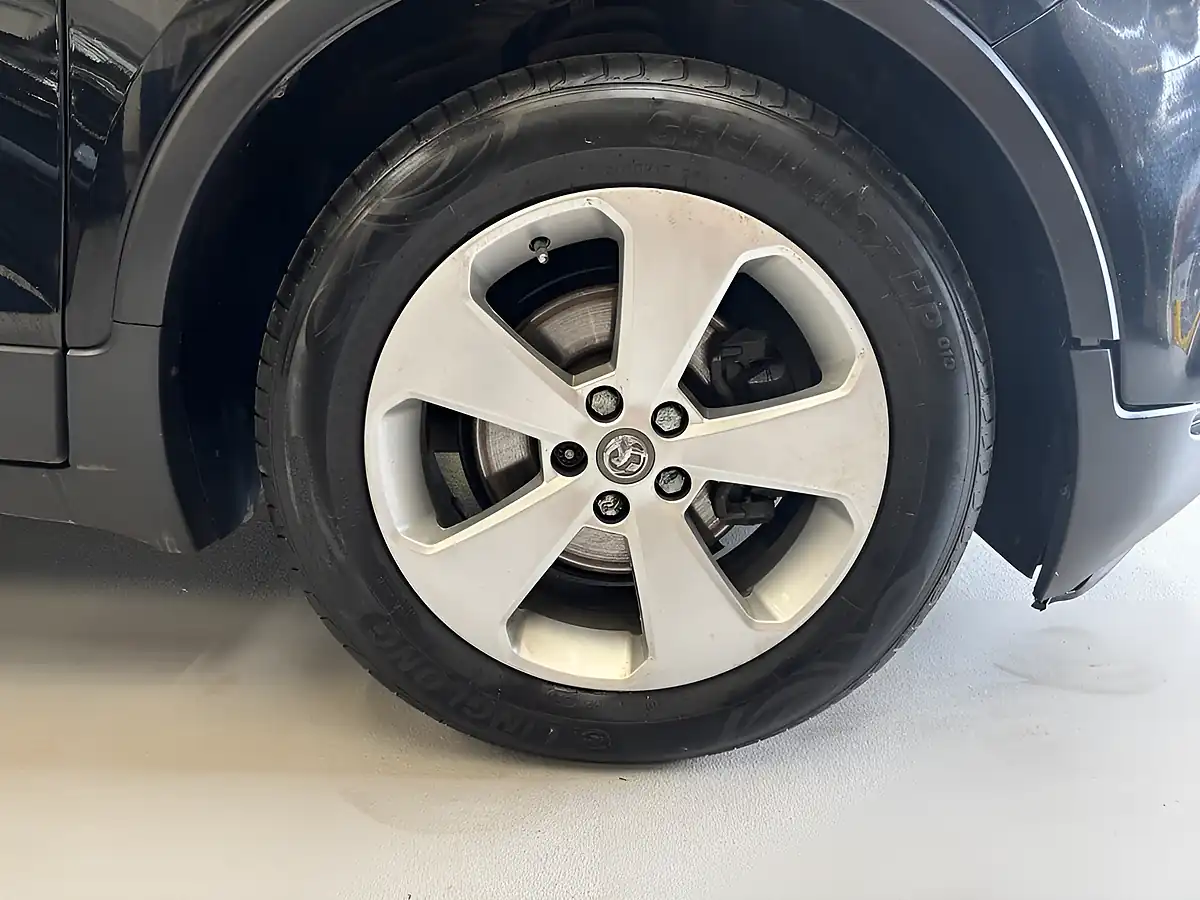 Used 2019 Vauxhall Mokka X Elite Black - Interior and Exterior details 12
