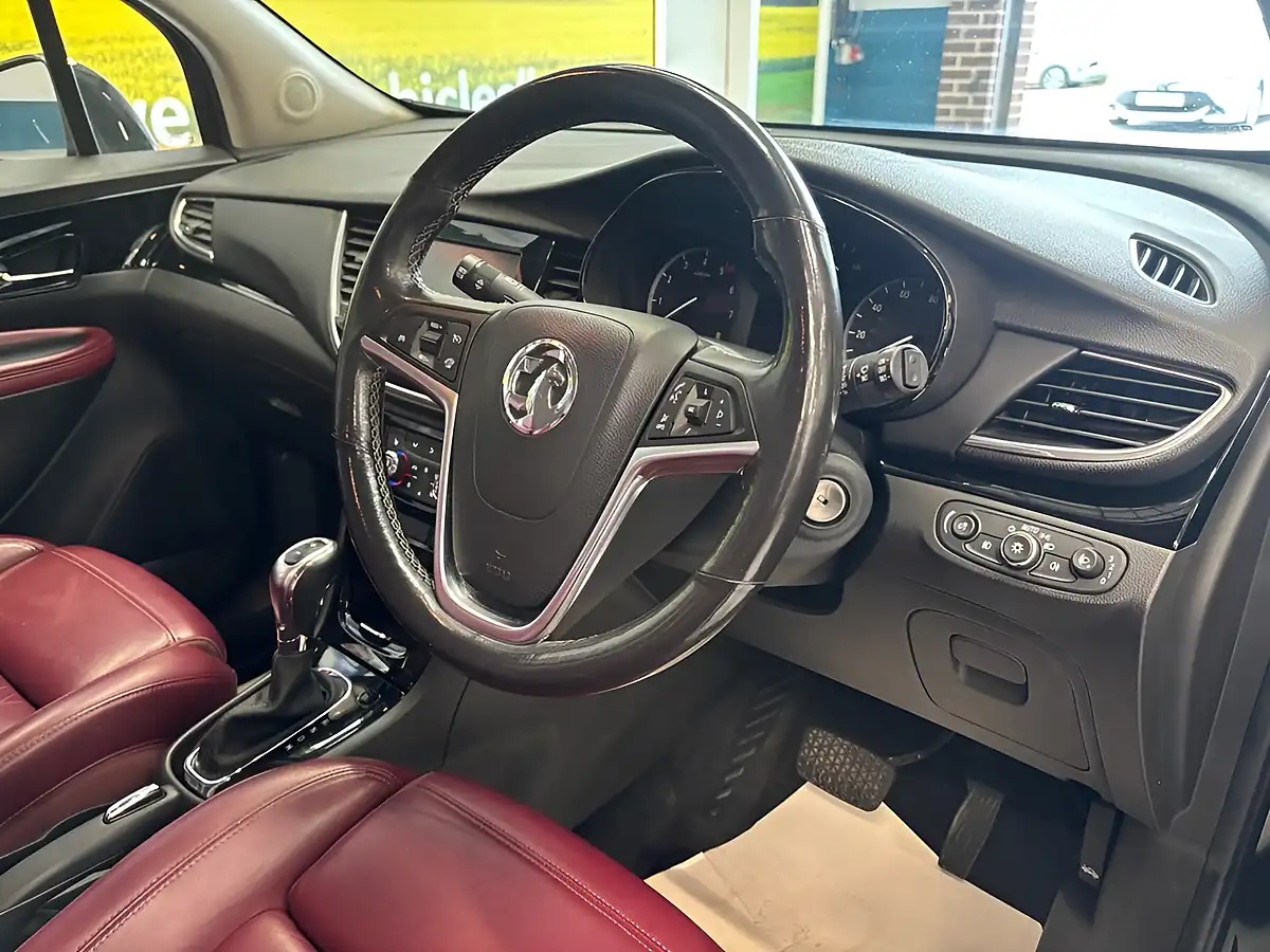 Used 2019 Vauxhall Mokka X Elite Black - Interior and Exterior details 13