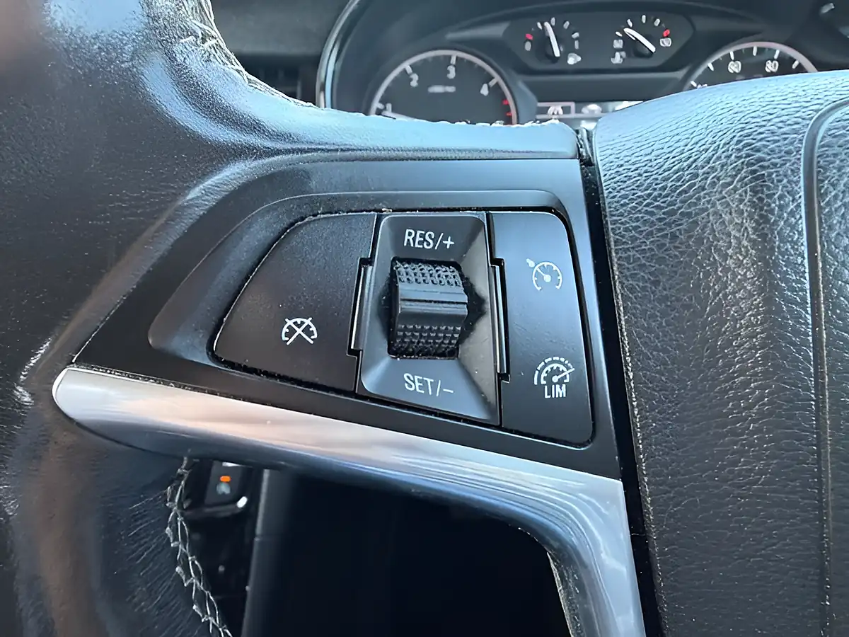 Used 2019 Vauxhall Mokka X Elite Nav Black - Interior and Exterior details 13