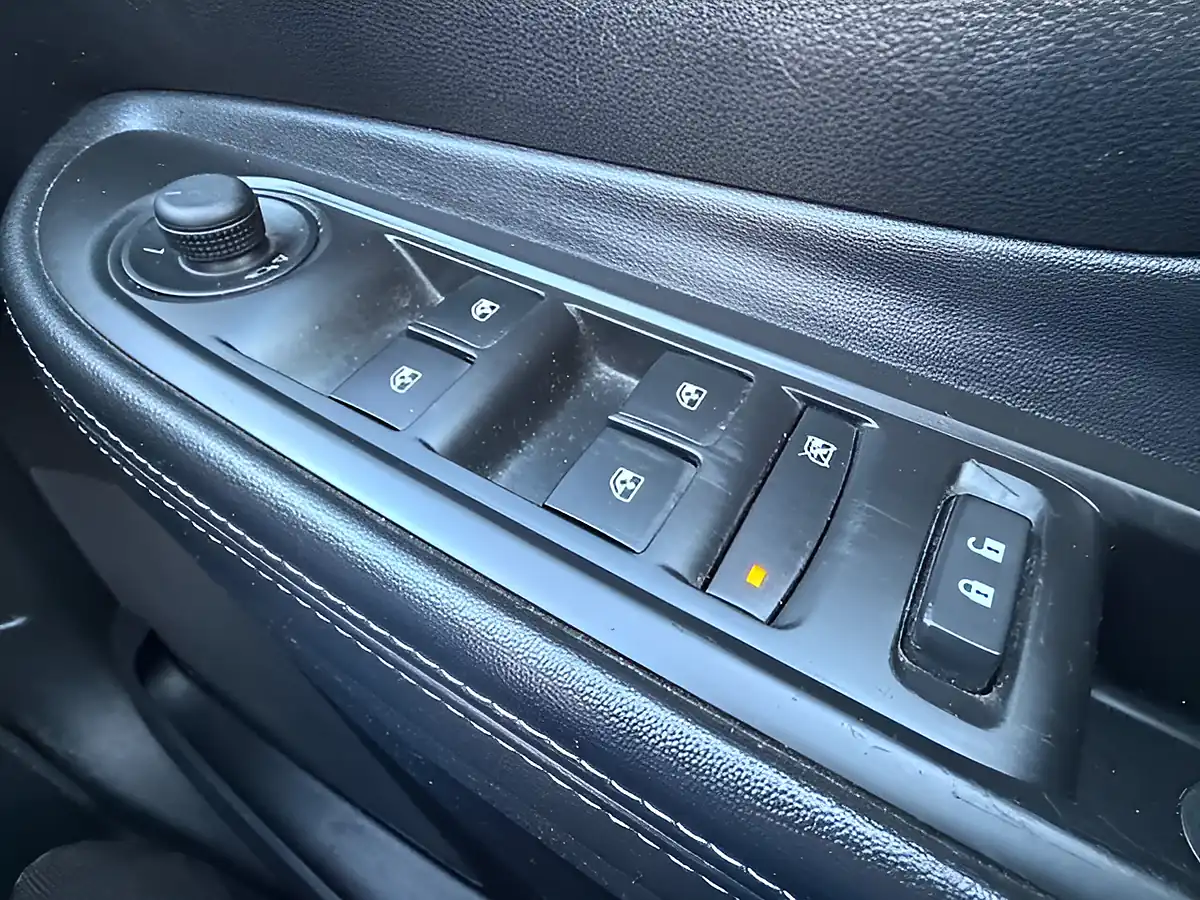Used 2019 Vauxhall Mokka X Elite Nav Black - Interior and Exterior details 15