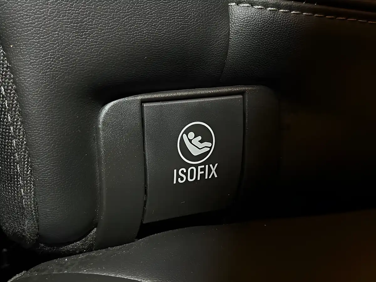 Used 2019 Vauxhall Mokka X Elite Nav Red - Interior and Exterior details 19