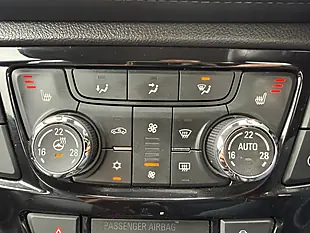 Used 2019 Vauxhall Mokka X Elite Nav Silver - Interior and Exterior details 18