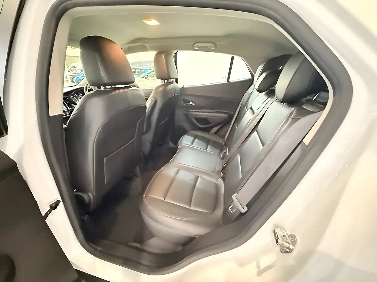 Used 2019 Vauxhall Mokka X Elite Nav White - Interior and Exterior details 20