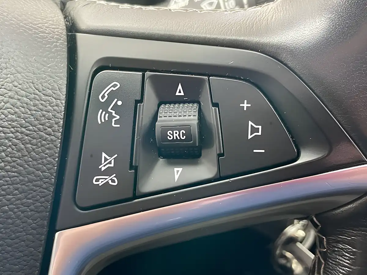Used 2019 Vauxhall Mokka X Elite Nav White - Interior and Exterior details 18