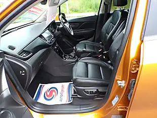 Used 2019 Vauxhall Mokka X Elite Orange - Interior and Exterior details 8