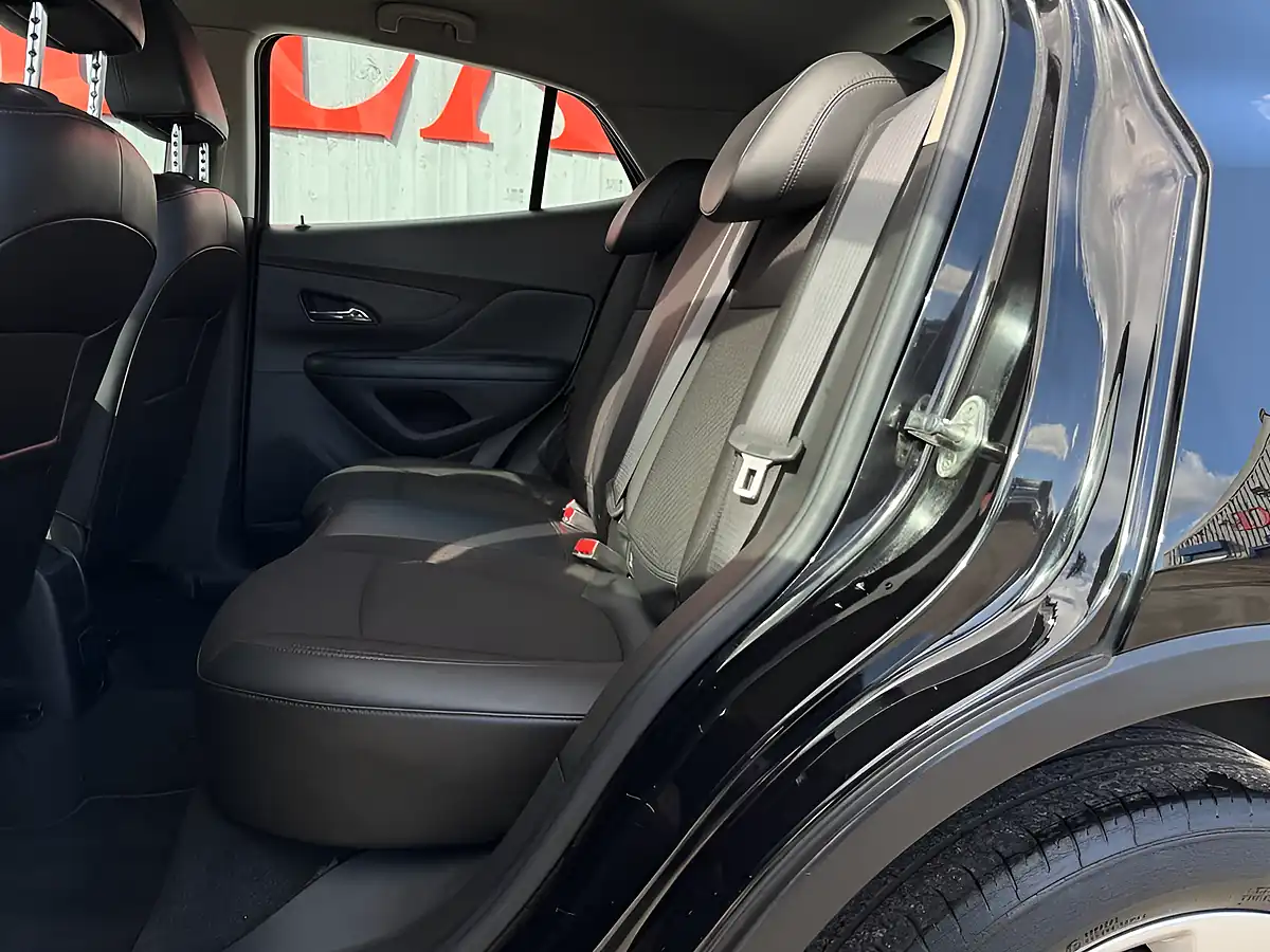 Used 2019 Vauxhall Mokka X Griffin Black - Interior and Exterior details 14