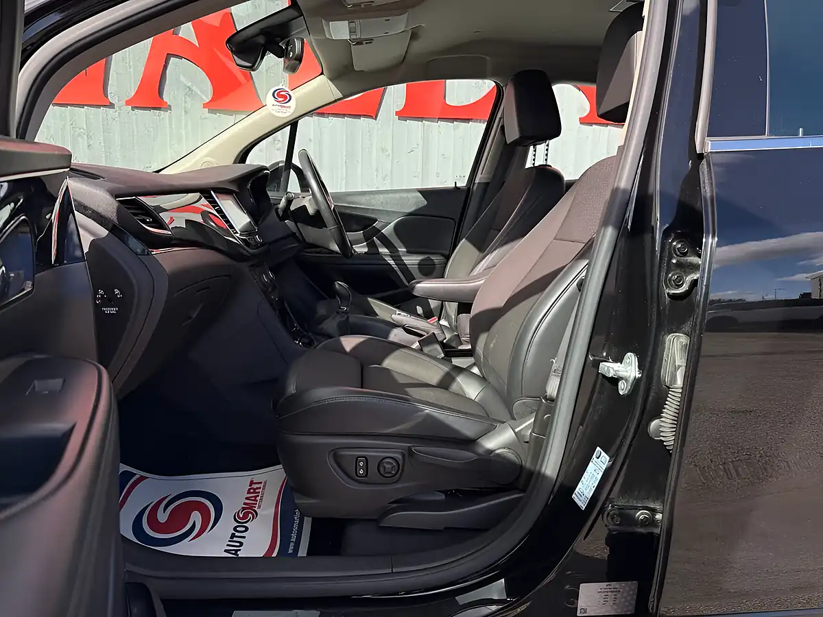Used 2019 Vauxhall Mokka X Griffin Black - Interior and Exterior details 2