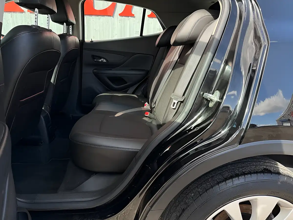 Used 2019 Vauxhall Mokka X Griffin Black - Interior and Exterior details 3