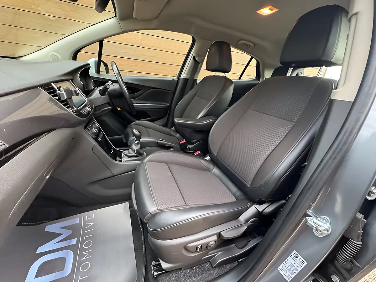 Used 2019 Vauxhall Mokka X Griffin+ Grey - Interior and Exterior details 18