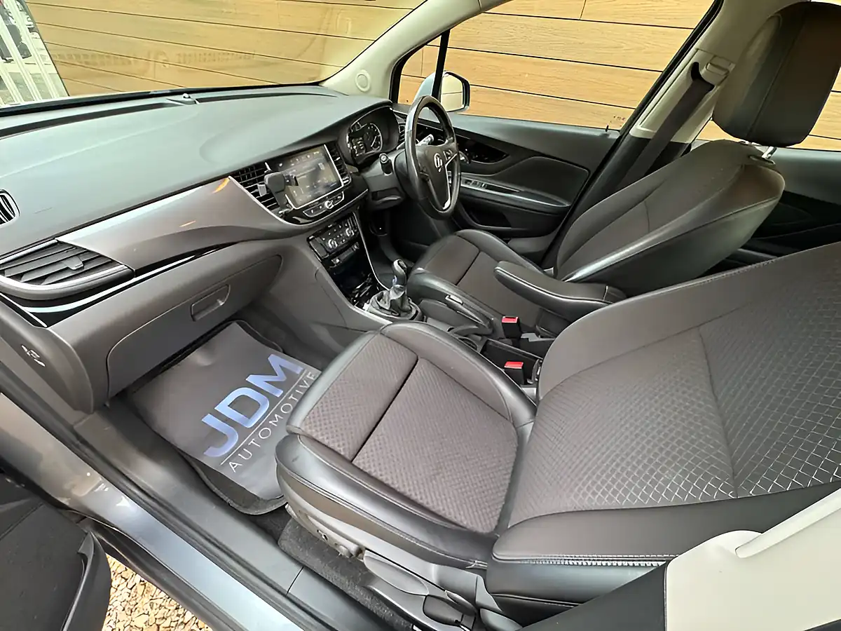 Used 2019 Vauxhall Mokka X Griffin+ Grey - Interior and Exterior details 19