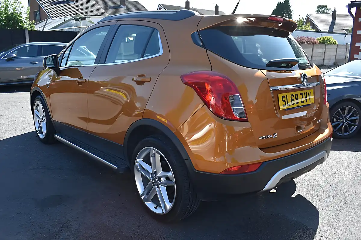 Used 2019 Vauxhall Mokka X Griffin Orange - Interior and Exterior details 6