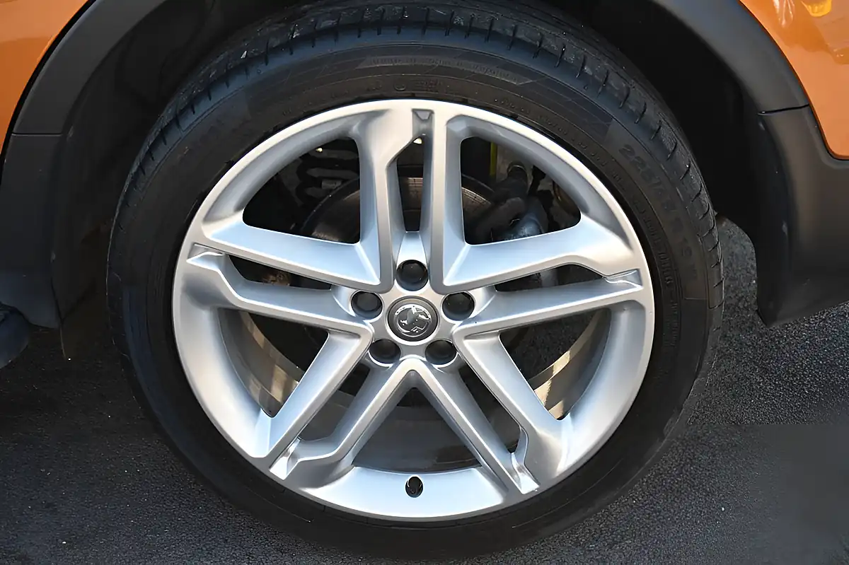 Used 2019 Vauxhall Mokka X Griffin Orange - Interior and Exterior details 7
