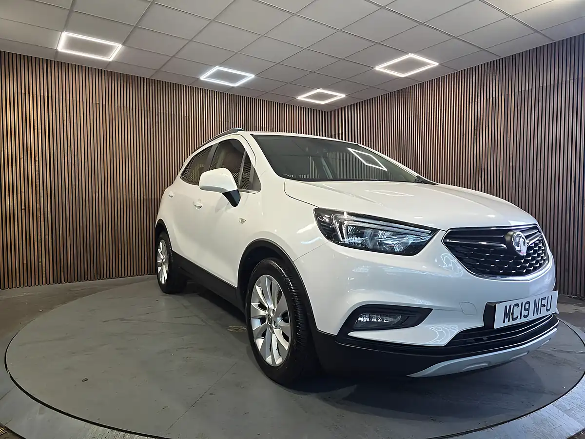 Used 2019 Vauxhall Mokka X Griffin Plus White - Front View