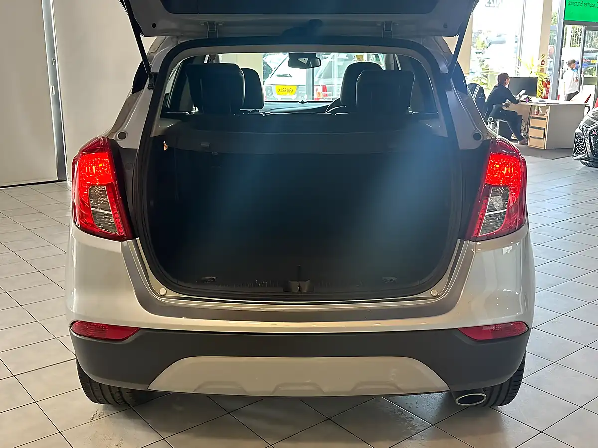 Used 2019 Vauxhall Mokka X Griffin Silver - Interior and Exterior details 10
