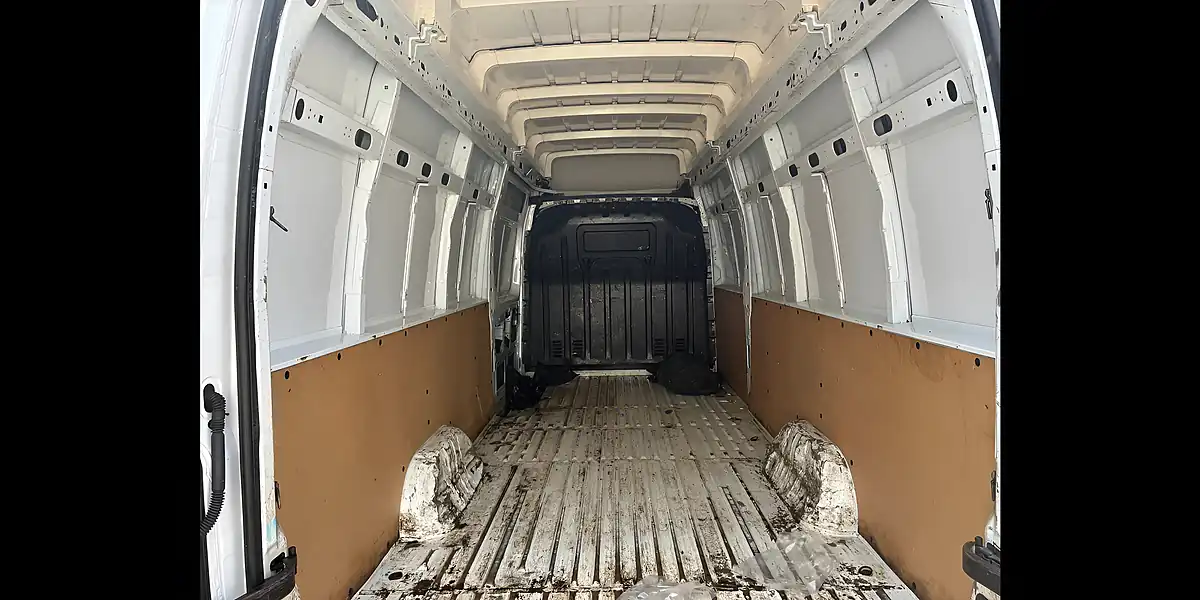 Used 2019 Vauxhall Movano 3500 Panel Van White - Interior and Exterior details 4