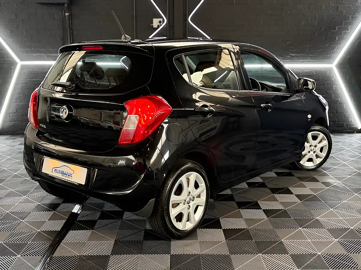 Used 2019 Vauxhall Viva Se Black - Interior and Exterior details 16