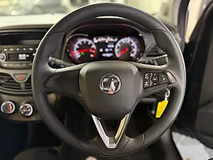 Used 2019 Vauxhall Viva Se Black - Interior and Exterior details 6