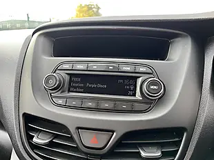 Used 2019 Vauxhall Viva Se Grey - Interior and Exterior details 16