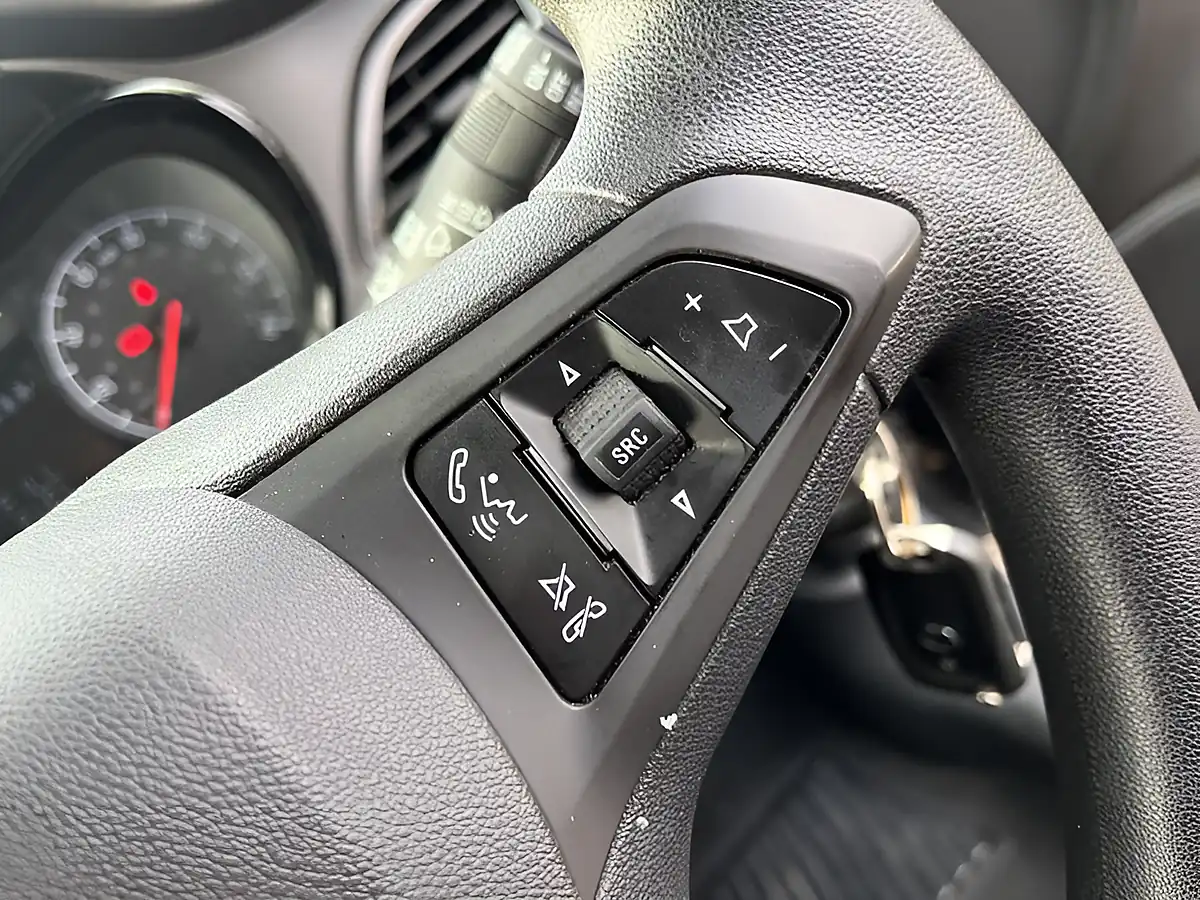 Used 2019 Vauxhall Viva Se Grey - Interior and Exterior details 19