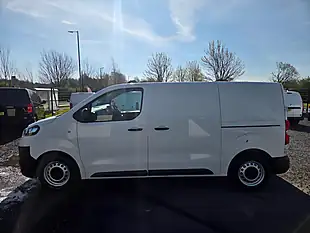Used 2019 Vauxhall Vivaro 2700 Edition L1 H1 White - Interior and Exterior details 10