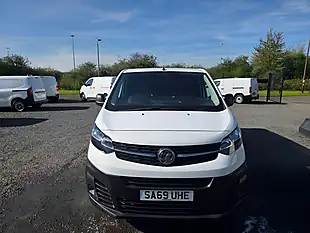 Used 2019 Vauxhall Vivaro 2700 Edition L1 H1 White - Interior and Exterior details 15
