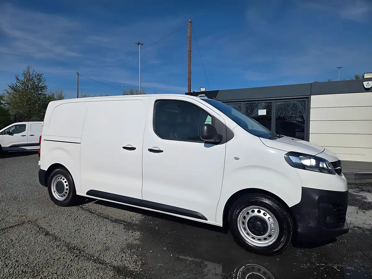 Used 2019 Vauxhall Vivaro 2700 Edition L1 H1 White - Interior and Exterior details 2