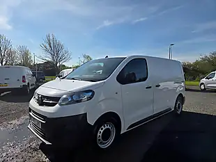 Used 2019 Vauxhall Vivaro 2700 Edition L1 H1 White - Interior and Exterior details 8