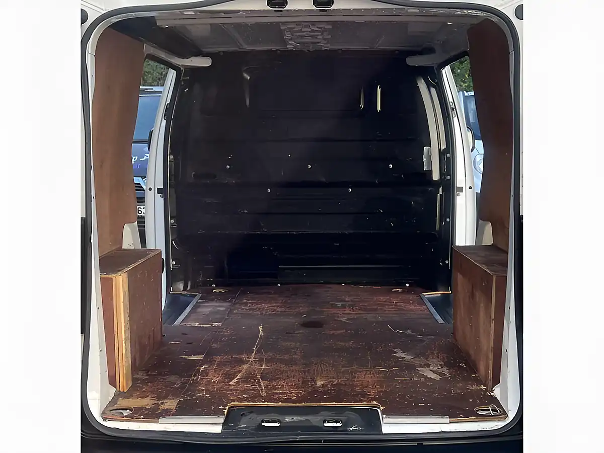 Used 2019 Vauxhall Vivaro 2700 Edition White - Interior and Exterior details 11