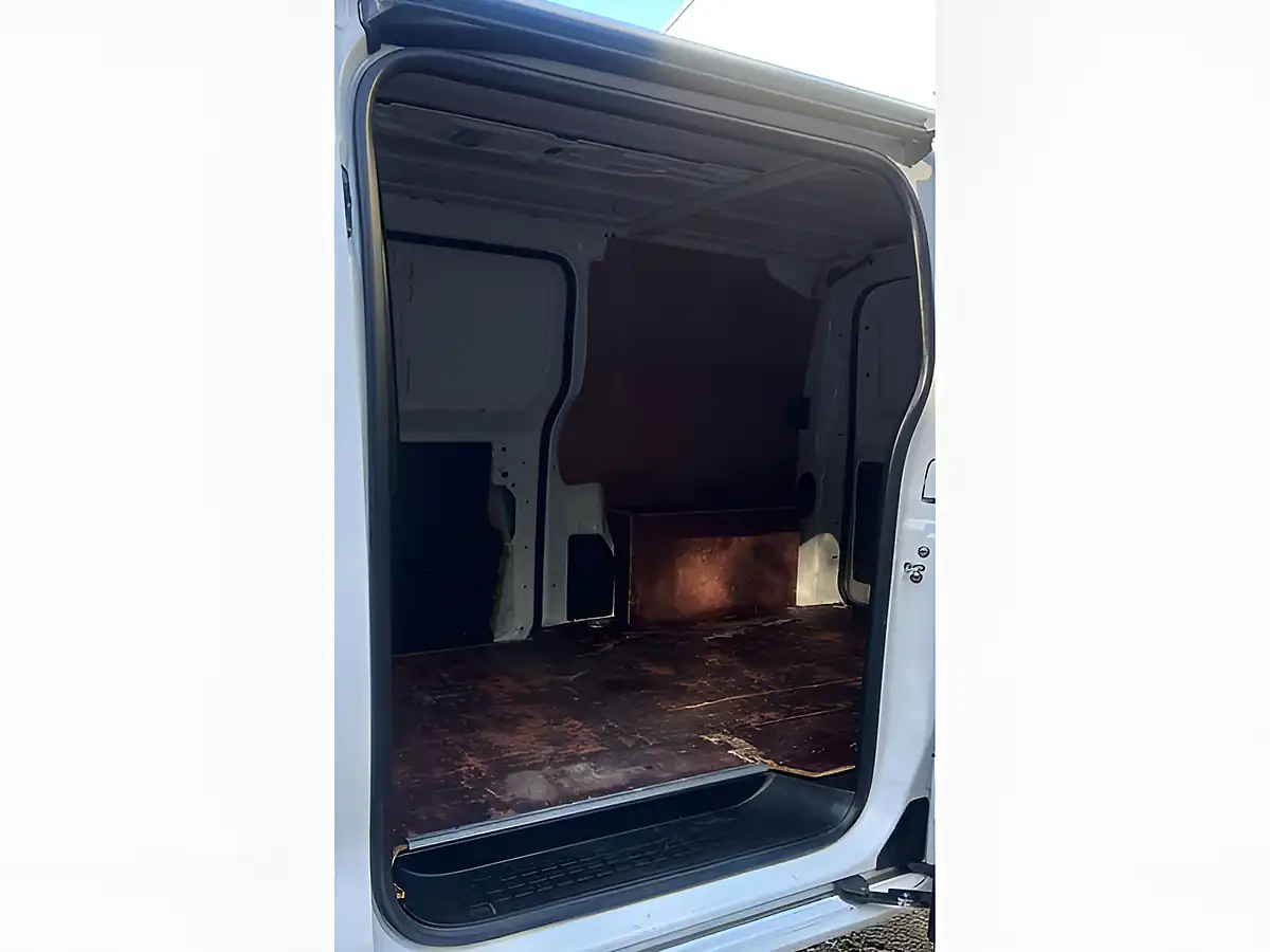 Used 2019 Vauxhall Vivaro 2700 Edition White - Interior and Exterior details 13