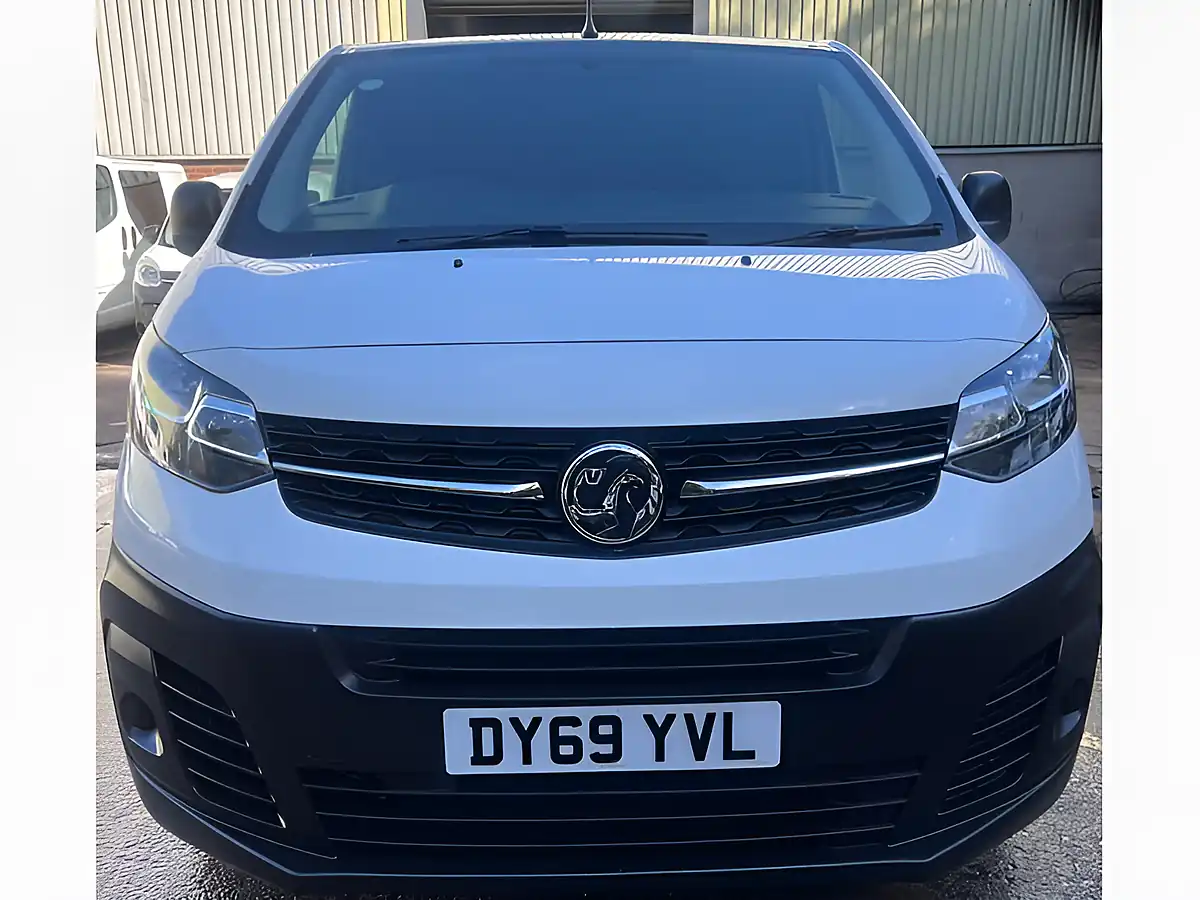 Used 2019 Vauxhall Vivaro 2700 Edition White - Interior and Exterior details 3