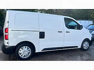 Used 2019 Vauxhall Vivaro 2700 Edition White - Interior and Exterior details 8
