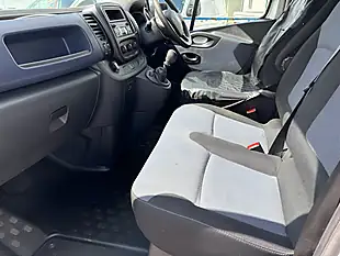 Used 2019 Vauxhall Vivaro 2700 Panel Van L1 H1 White - Interior and Exterior details 13