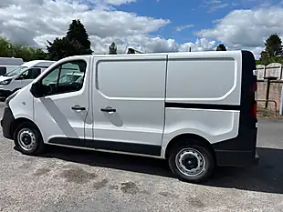 Used 2019 Vauxhall Vivaro 2700 Panel Van L1 H1 White - Interior and Exterior details 7