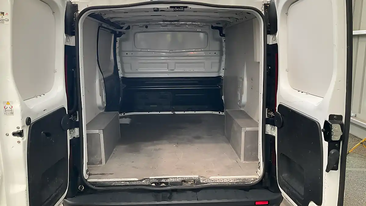 Used 2019 Vauxhall Vivaro 2700 Sat Nav White - Interior and Exterior details 10
