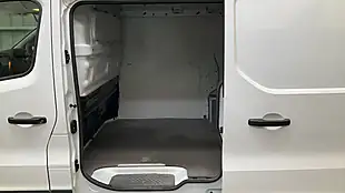 Used 2019 Vauxhall Vivaro 2700 Sat Nav White - Interior and Exterior details 11