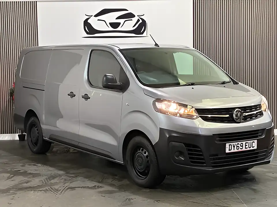 Used 2019 Vauxhall Vivaro 2900 Edition L2 H1 Grey - Interior and Exterior details 9