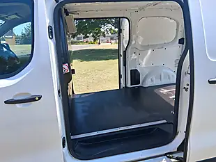 Used 2019 Vauxhall Vivaro 2900 Edition White - Interior and Exterior details 11