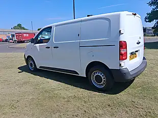 Used 2019 Vauxhall Vivaro 2900 Edition White - Interior and Exterior details 3