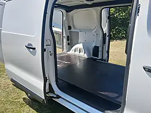 Used 2019 Vauxhall Vivaro 2900 Edition White - Interior and Exterior details 9