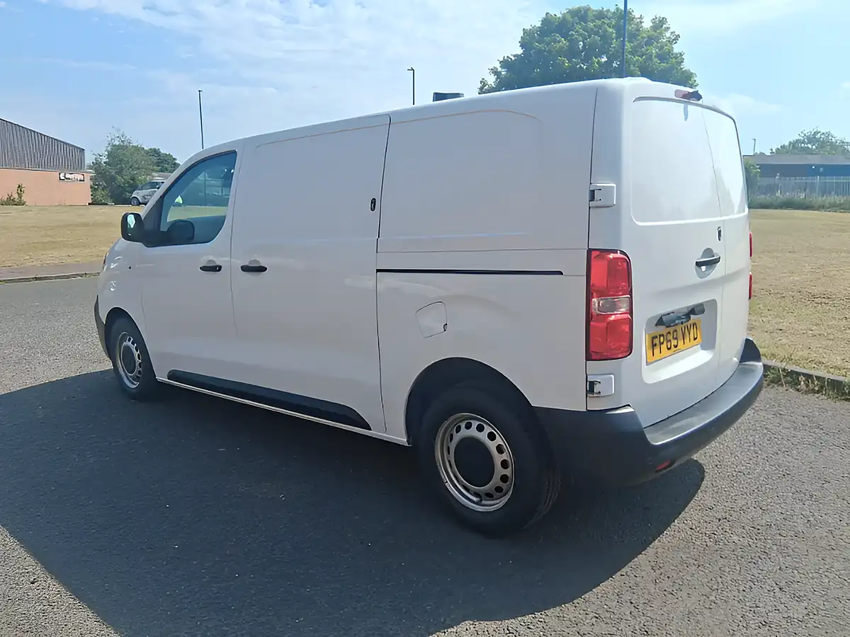 Used 2019 Vauxhall Vivaro 2900 Edition White - Interior and Exterior details 3